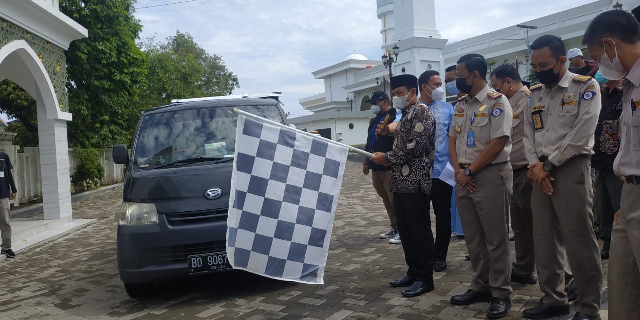 BKIPM Salurkan 1500 Paket Ikan Sehat Untuk Masyarakat Kota Bengkulu