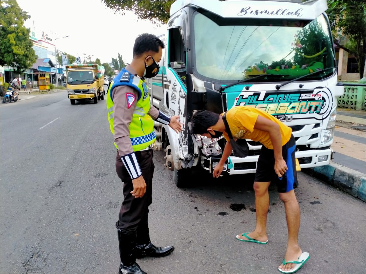 Tabrak Pemotor, Supir Truk Terindikasi Jadi Tersangka