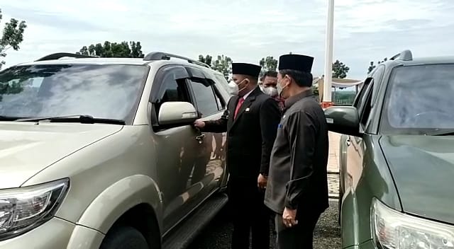 Mobnas Bekas Untuk Pejabat