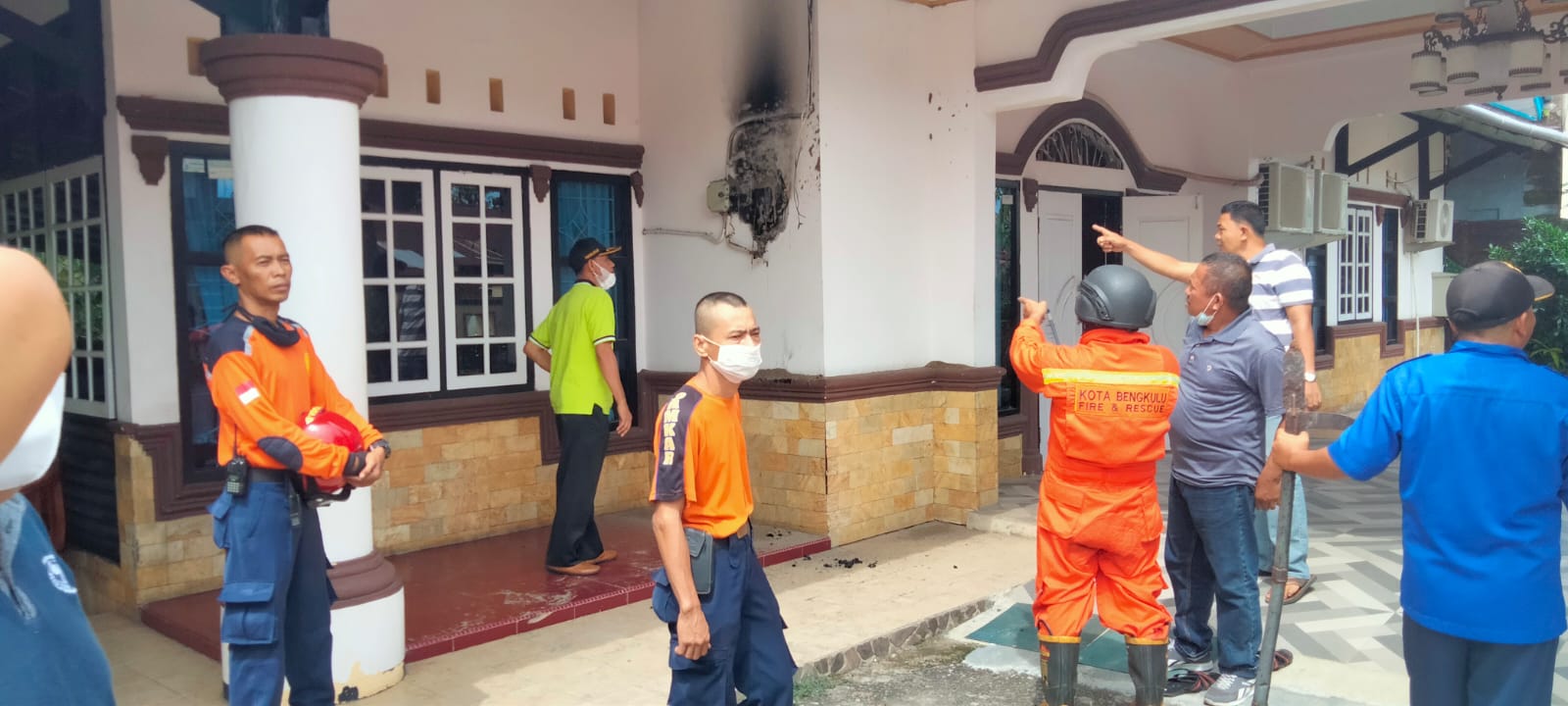 Rumdin Ketua DPRD Nyaris Terbakar