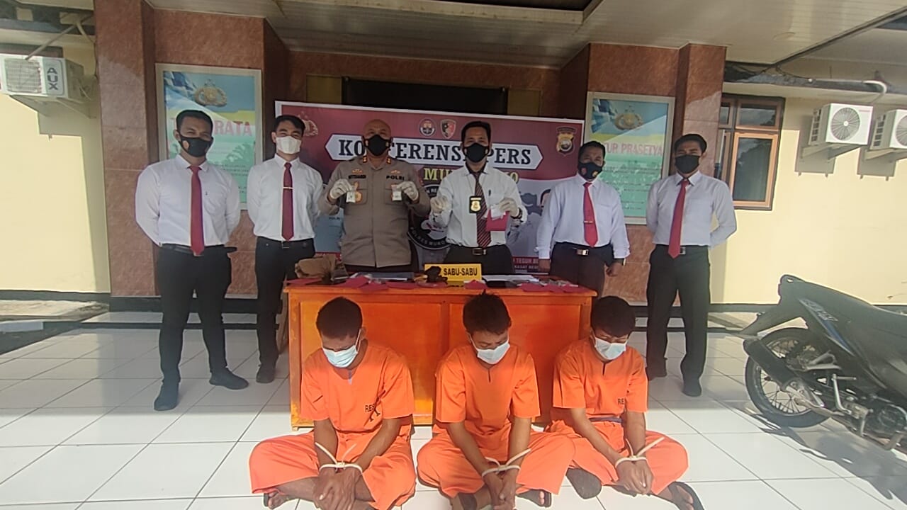 Ciduk Kurir Narkoba, Polisi Amankan 100 Gram Sabu