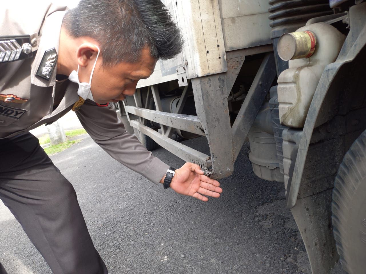 Hantam Bak Truk, Pelajar Tewas