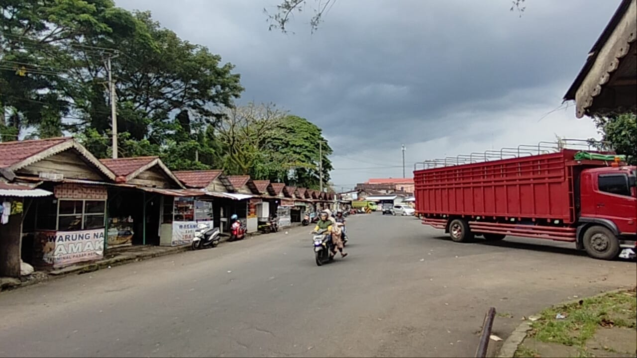 Awning di Terminal Kepahiang Bakal Ditertibkan