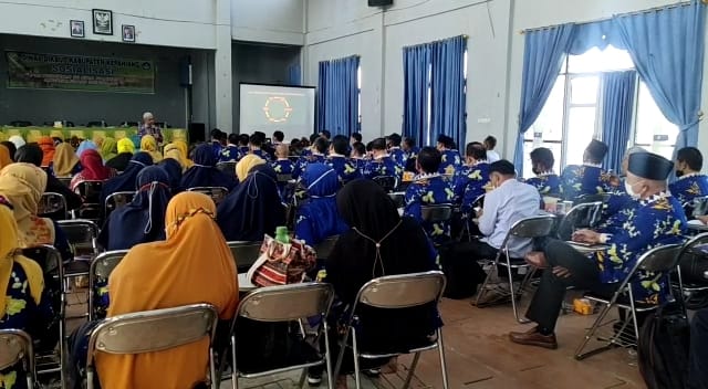 Sekolah Diminta Beradaptasi Terhadap Kemajuan Digitalisasi