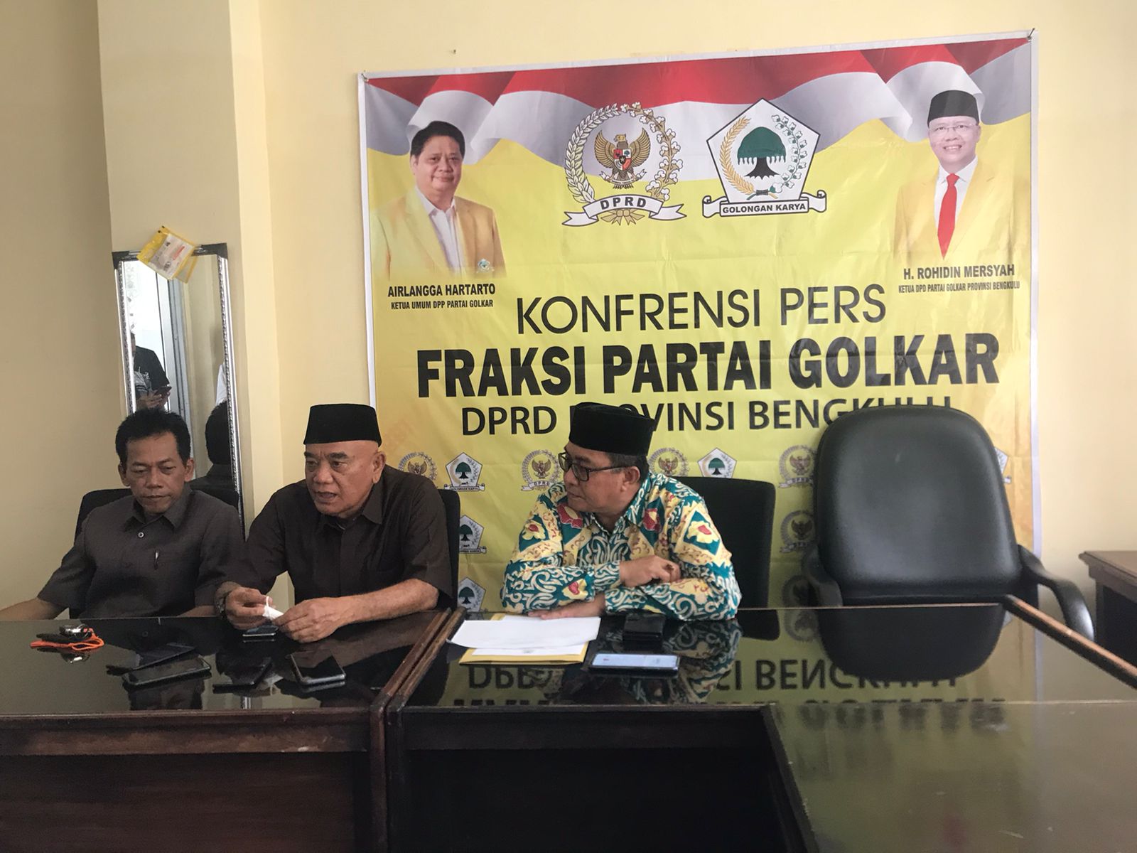 Darmawansyah Jabat Ketua Fraksi Golkar DPRD Provinsi