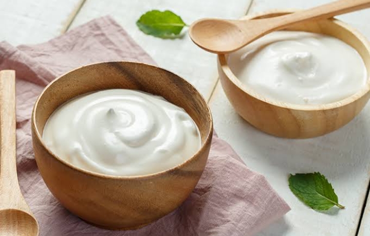 Konsumsi Yoghurt Berlebihan Bisa Memicu Efek Samping Berbahaya, Cek Disini!