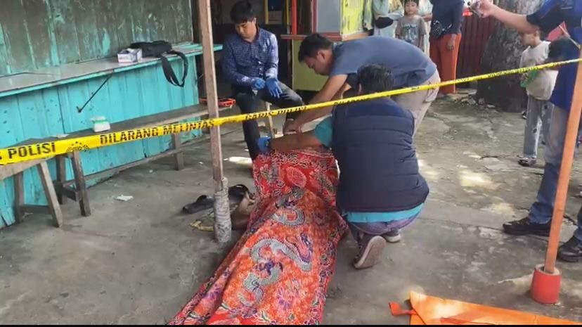 Dikenal Rajin Bantu Masjid, Suherman Lansia 74 Tahun Ditemukan Meninggal Sendirian di Simpang Bajak