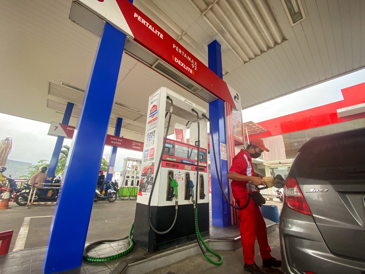 Pastikan Stok Tersedia di SPBU, Pertamina Awasi Penyaluran BBM