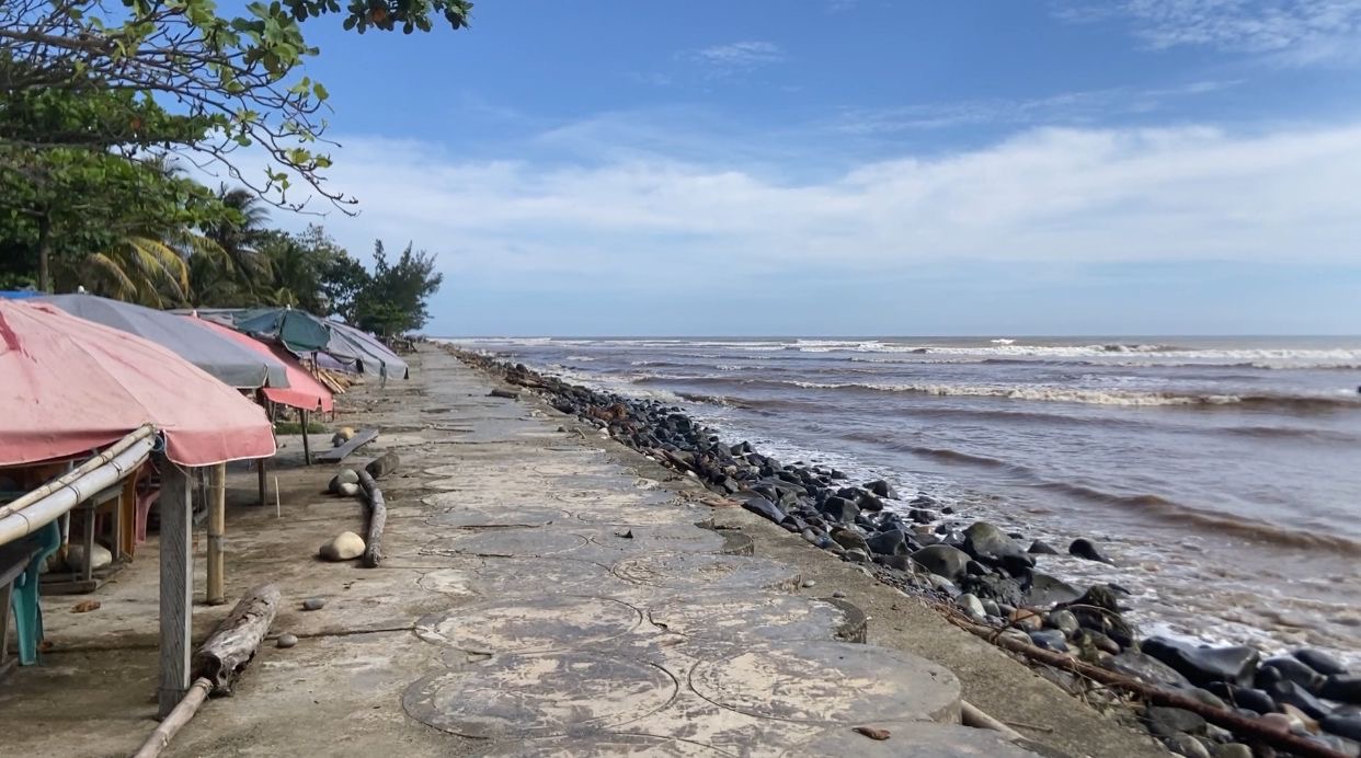 KKP Anggarkan Rp 20 Miliar untuk Pembangunan Breakwater di Pantai Pasar Bawah