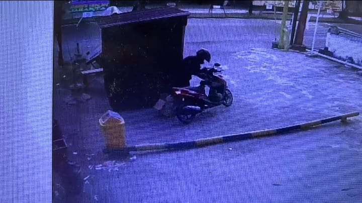 Maling Bobol Booth Kontainer Jus di Jalan Hibrida, Aksinya Sempat Terekam CCTV