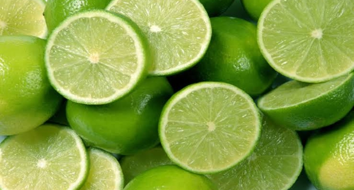 Jangan Konsumsi Berlebihan, Ini Sederet Efek Samping Jeruk Nipis Bagi Kesehatan Anda!