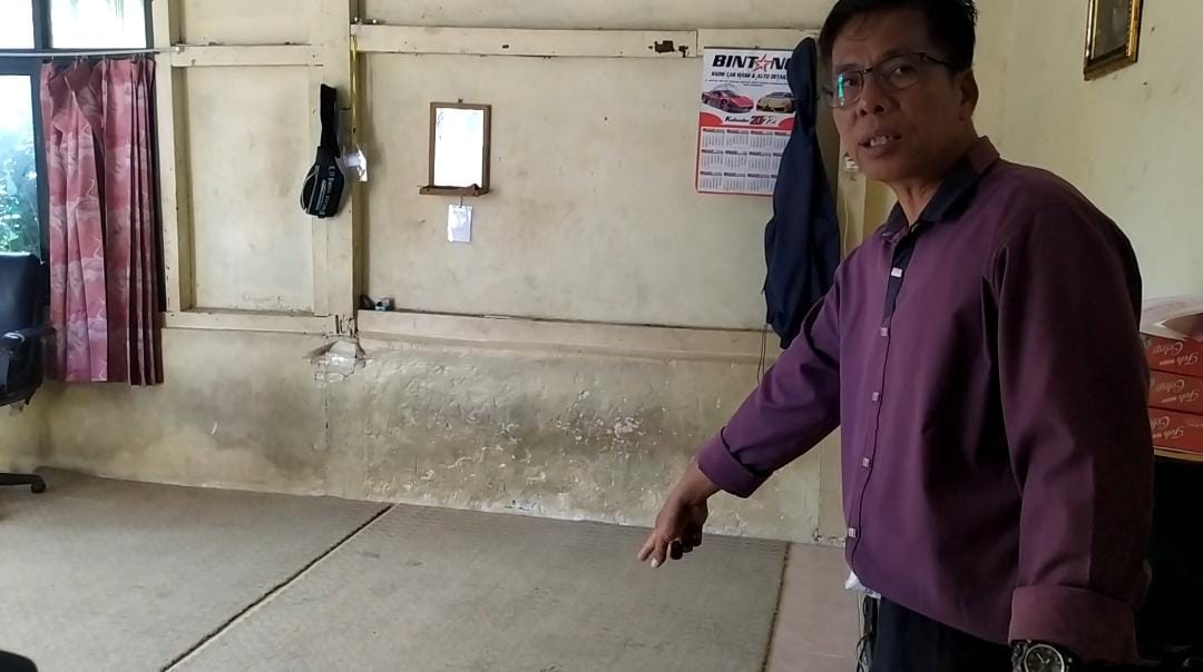 Rumah Dibobol, 2 Unit Handphone dan Dompet Berisi Uang Milik Guru SMKS 2 Raib 