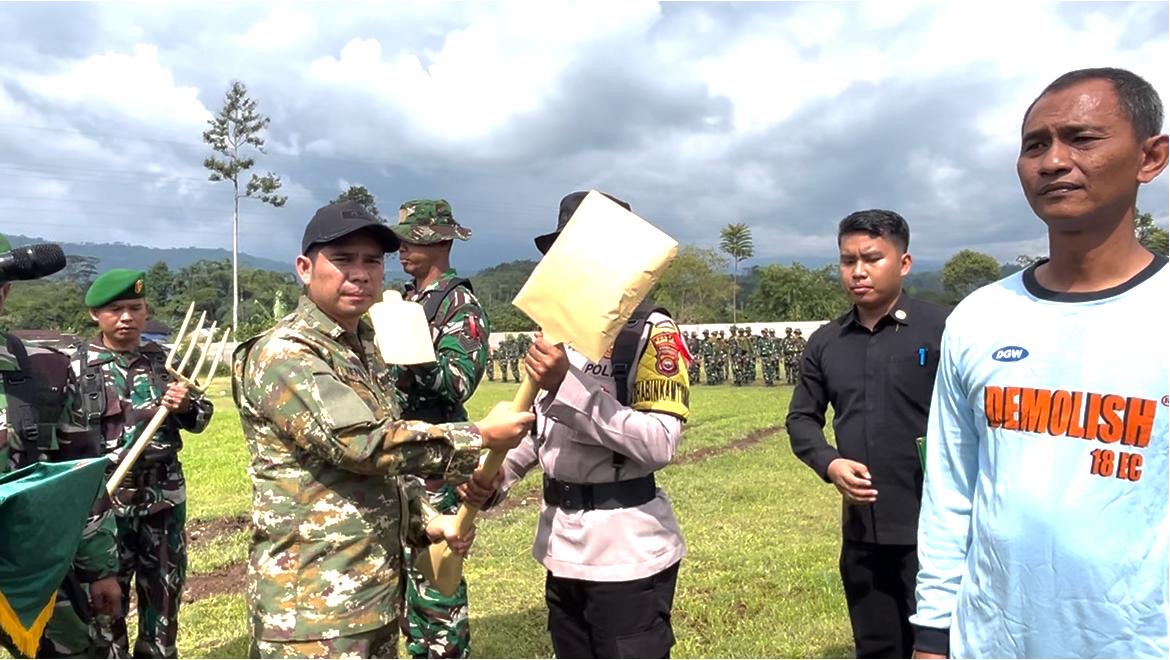 TMMD ke-127 Rejang Lebong Dimulai, Sinergi TNI/Polri dan Warga Bangun Jalan Desa Seguring