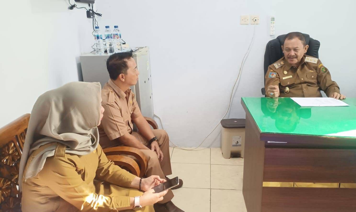 Wabup Yevri Sudianto Sidak Perdana ke Bapenda, Tekankan Pelayanan Prima untuk Masyarakat