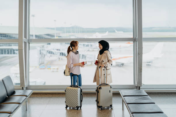 Paspor RI Turun Kelas? Ini Daftar Negara yang Masih Bisa Dimasuki Tanpa Visa 2026