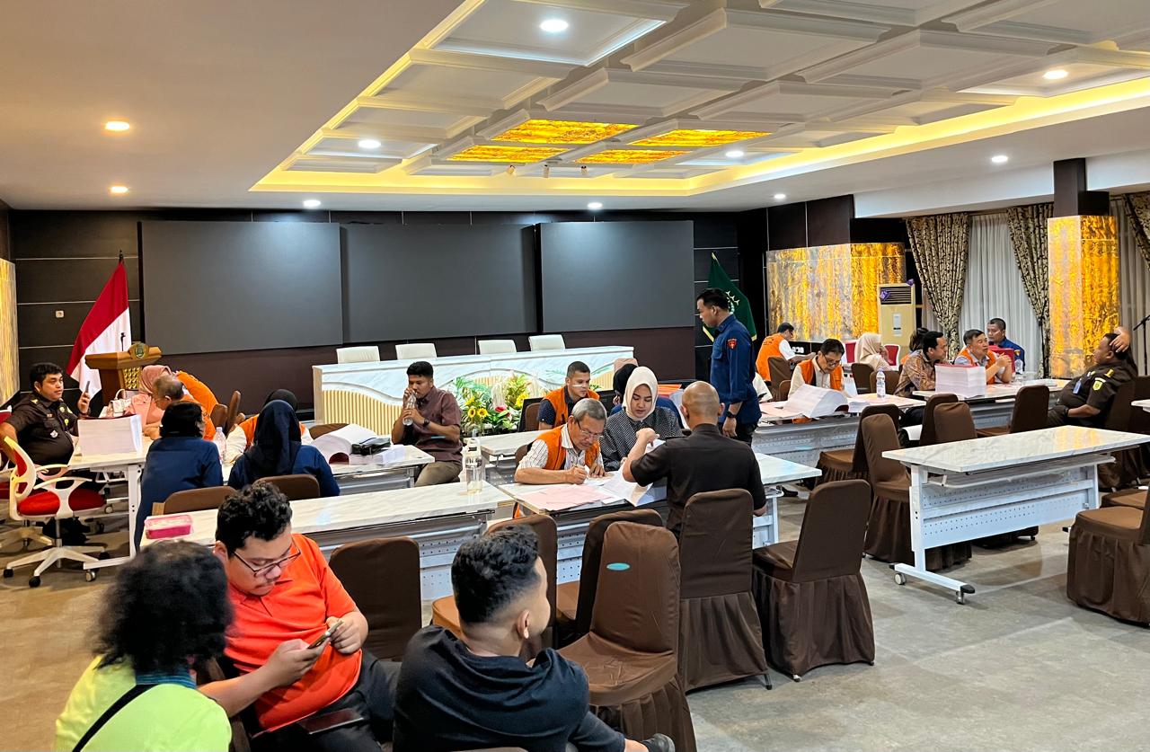 Rugikan Negara Rp1,3 Triliun, 9 Tersangka Kasus Kredit Bank Plat Merah dan PT DMP Dilimpahkan