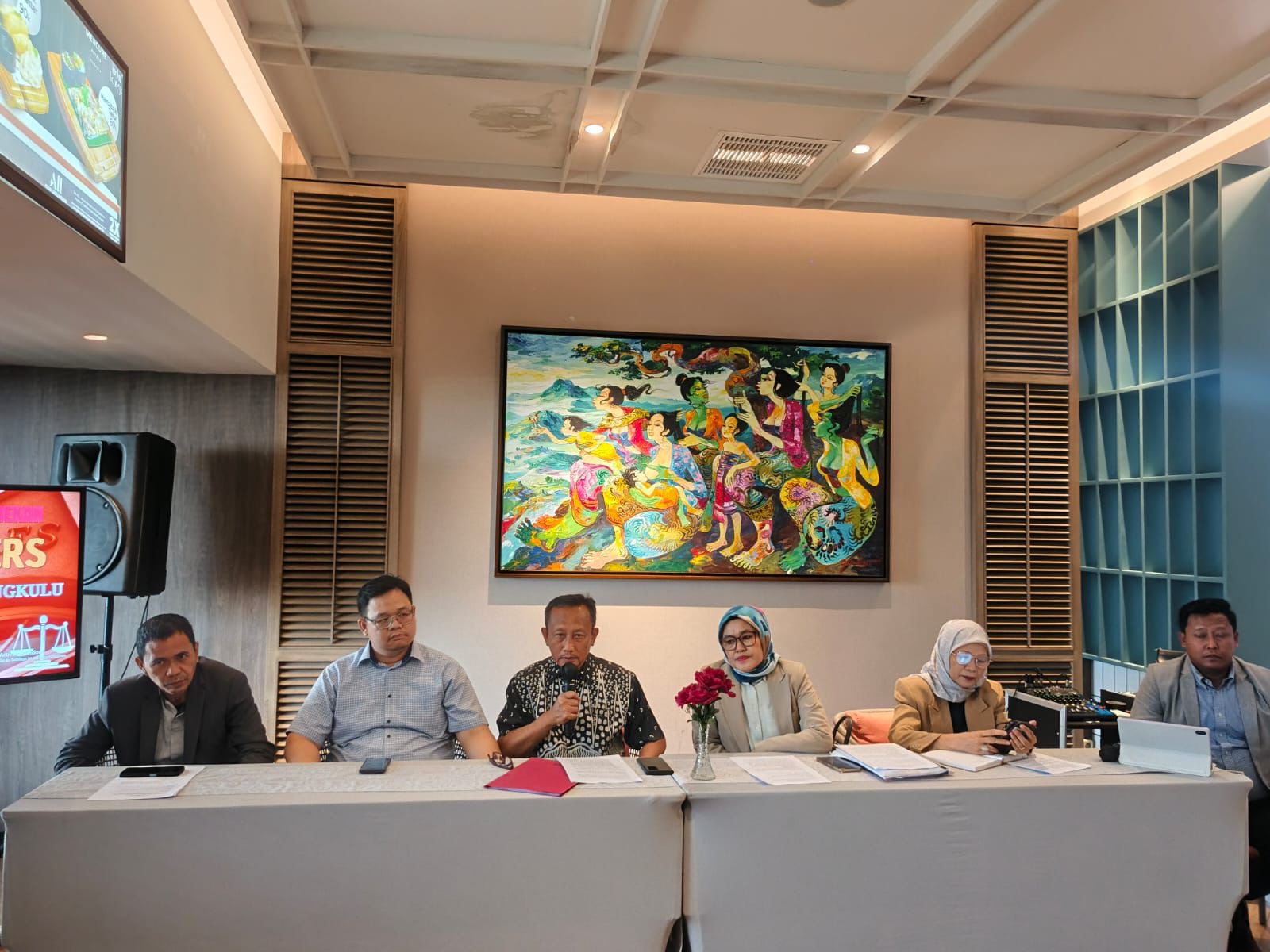 Merasa Disudutkan di TikTok, Eks Dirut Bank Bengkulu Kirim Surat Keberatan ke Ana Tasia Pase