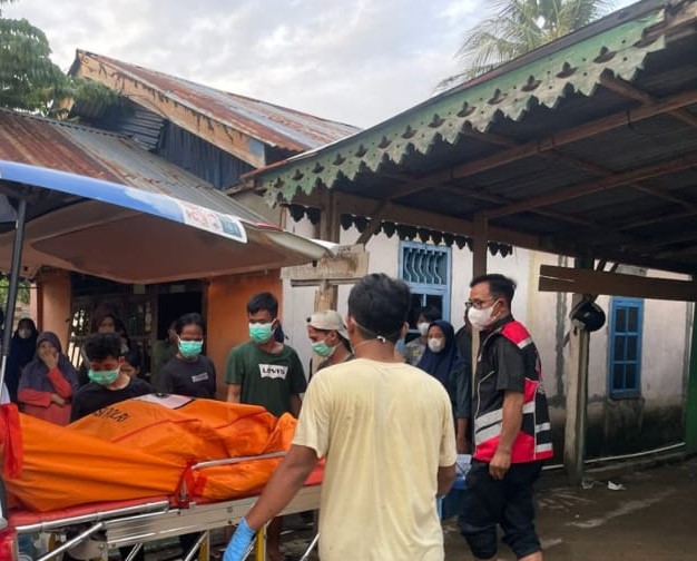 Warga Lempuing Bengkulu Temukan Mayat Pria, Terungkap Karena Bau Busuk