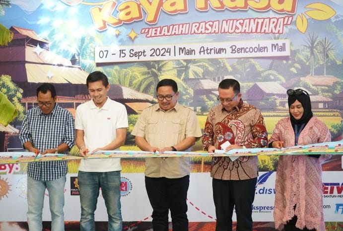 Grand Opening Nusantara Kaya Rasa, Pj Walikota Dorong Pengembangan UMKM Lokal di Kota Bengkulu