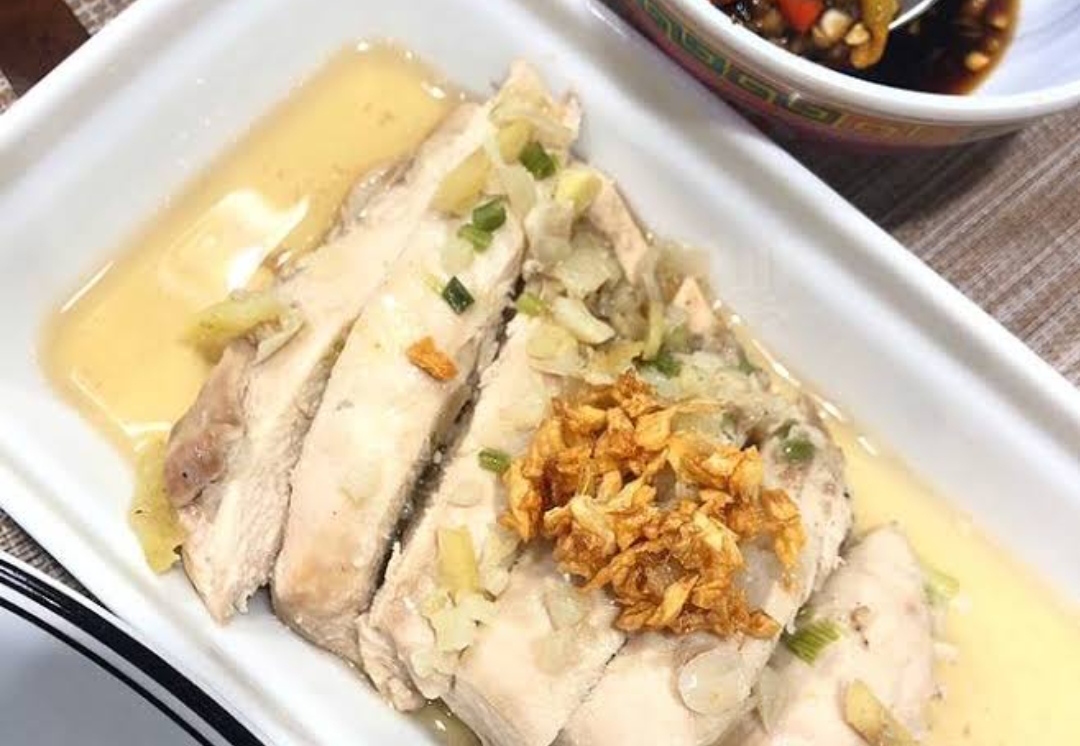 Resep Ayam Rebus Khas China, Hidangan Praktis dan Lezat Saat Imlek