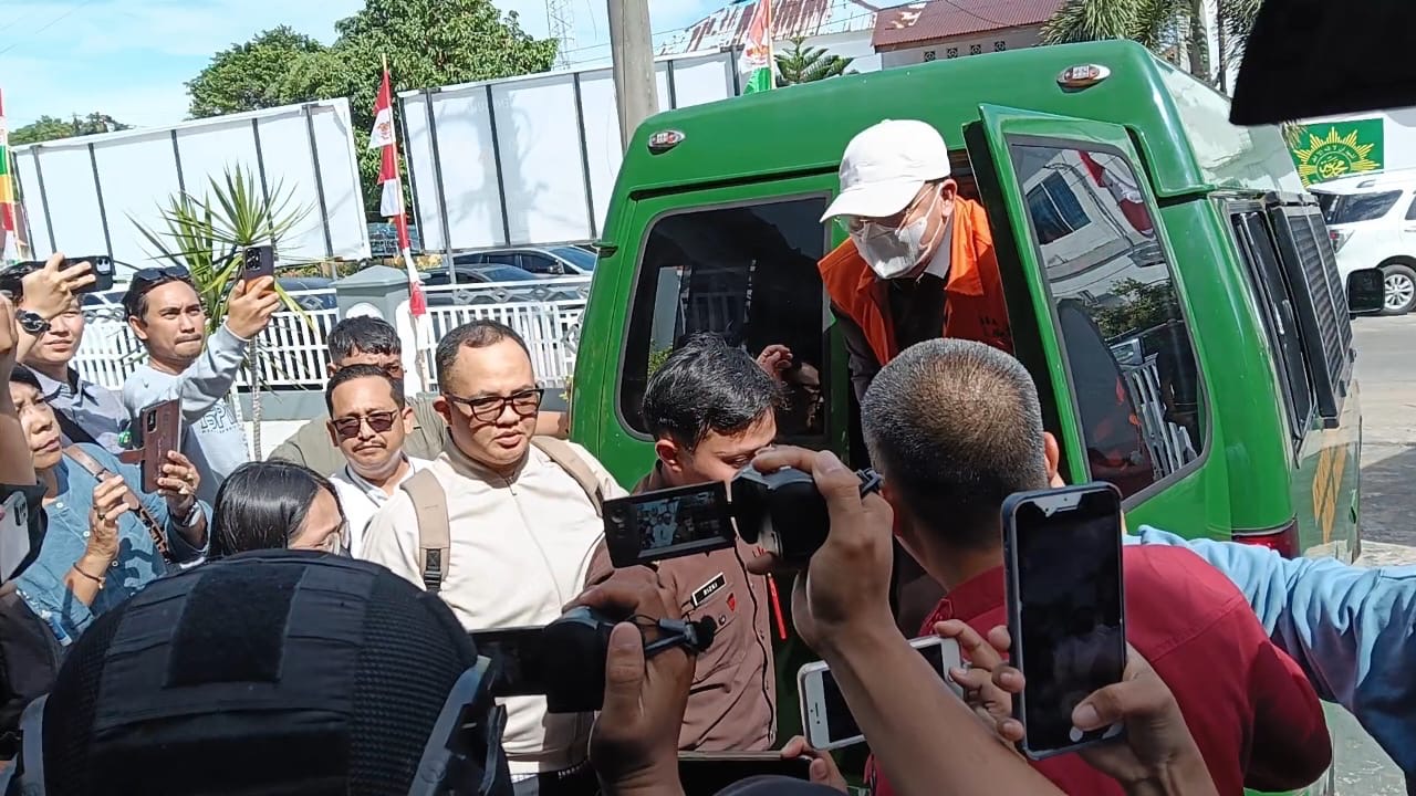 Rohidin Mersyah Ditahan di Rutan, Sekda dan Ajudan di Lapas Bengkulu