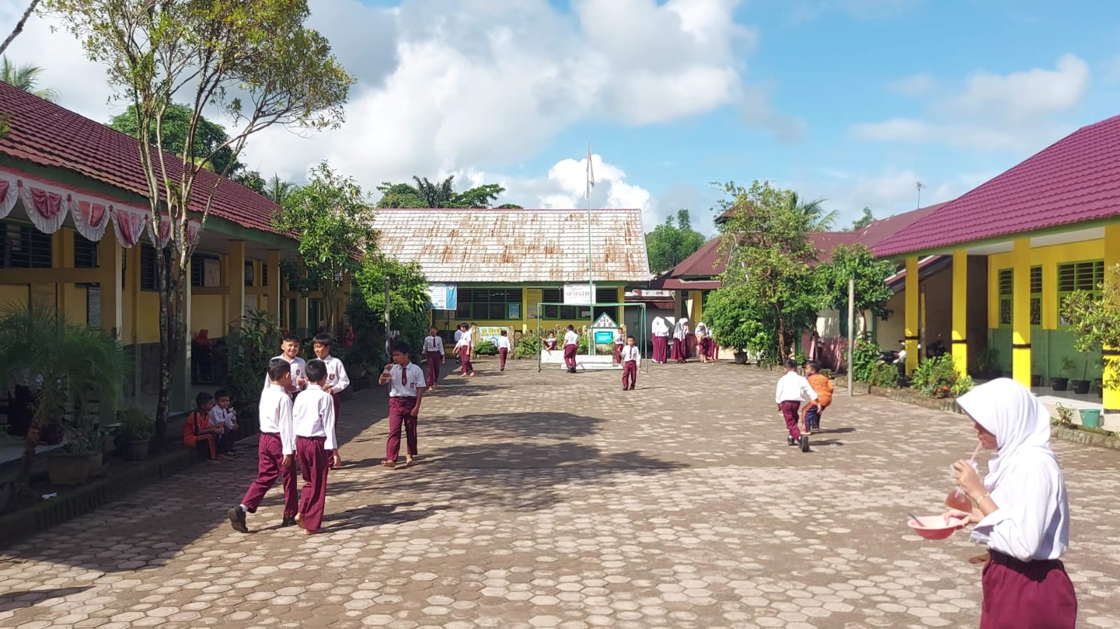 Tidak Bawa Bekal, 10 Siswa SD Negeri di Bengkulu Tengah Dapat Sanksi Larangan Mengikuti Proses Belajar
