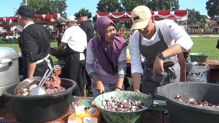 Koki dari Palembang Hadir di Festival Gurita Kaur 2024, Ciptakan Kreasi Baru Olahan Gurita