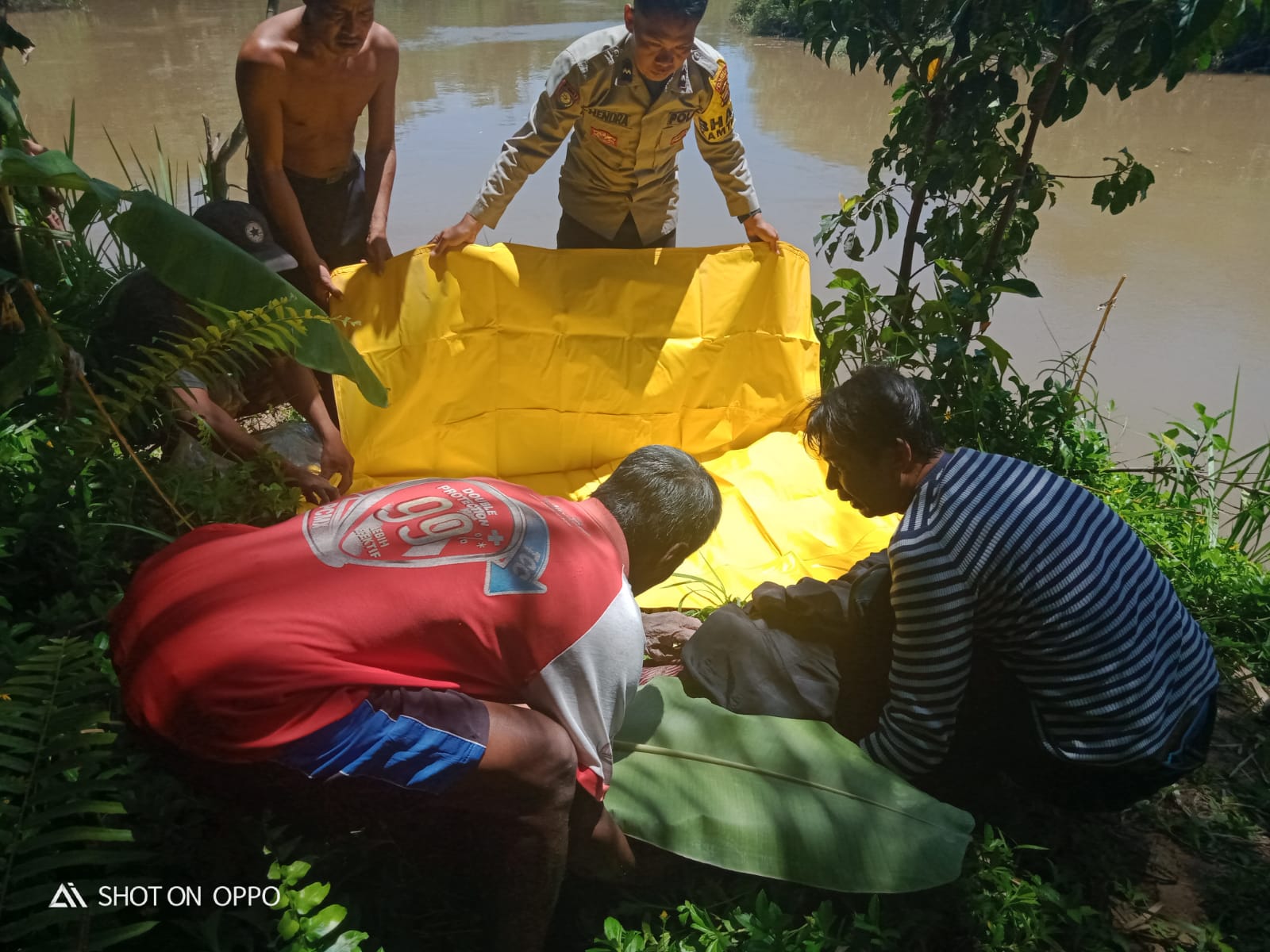 Ditemukan Mayat Mengapung di Pinggir Sungai