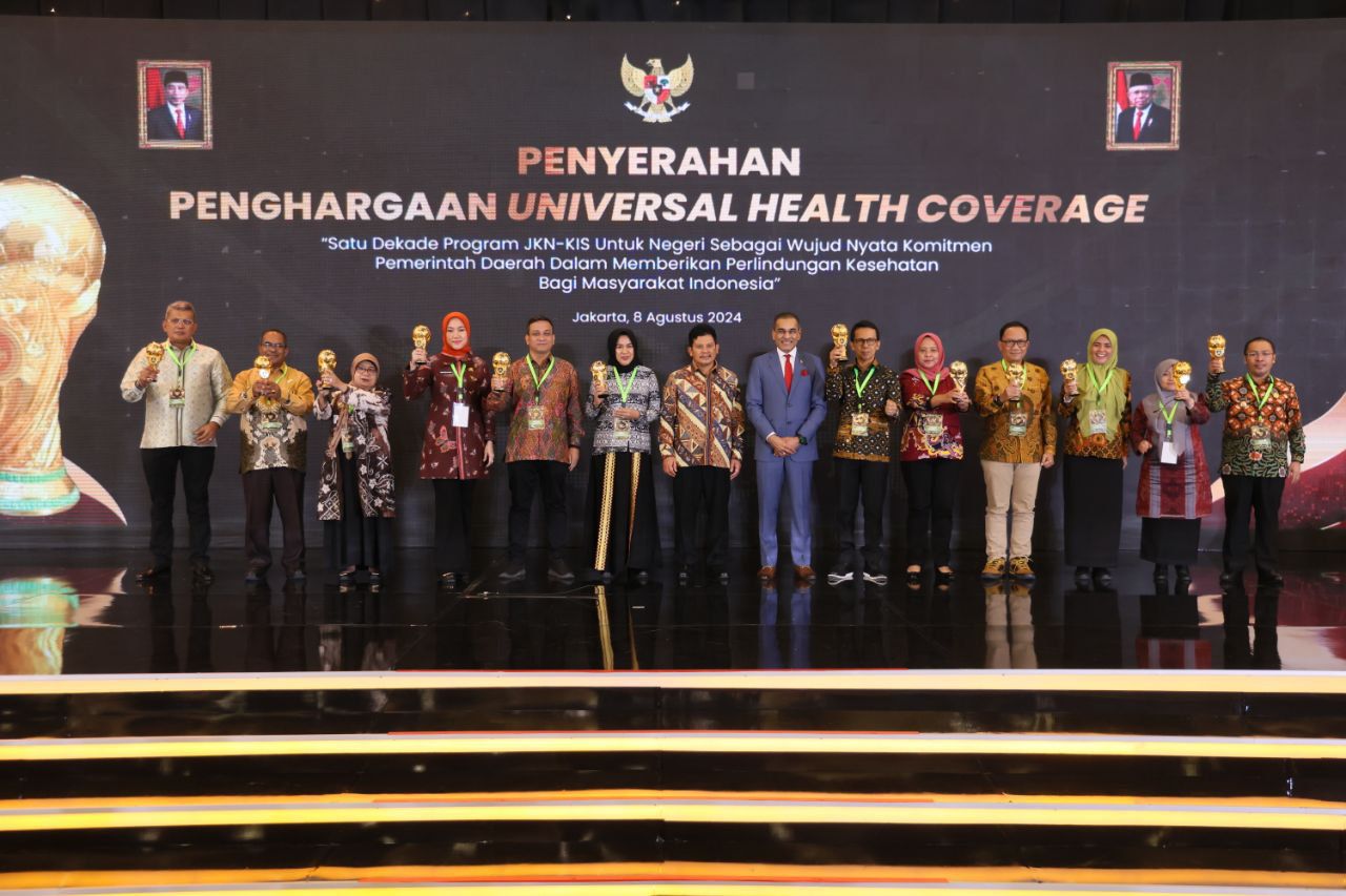 99,35 Persen Masyarakat Terjamin JKN, Mukomuko Terima Penghargaan UHC Kedua Kalinya