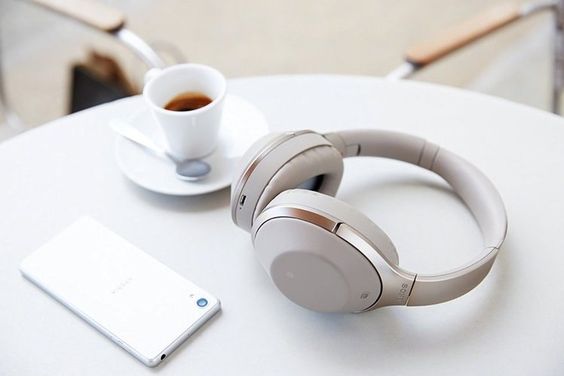 Ini 4 Cara Pilih Headphone Bluetooth, Biar Tidak Menyesal Saat Memakainya