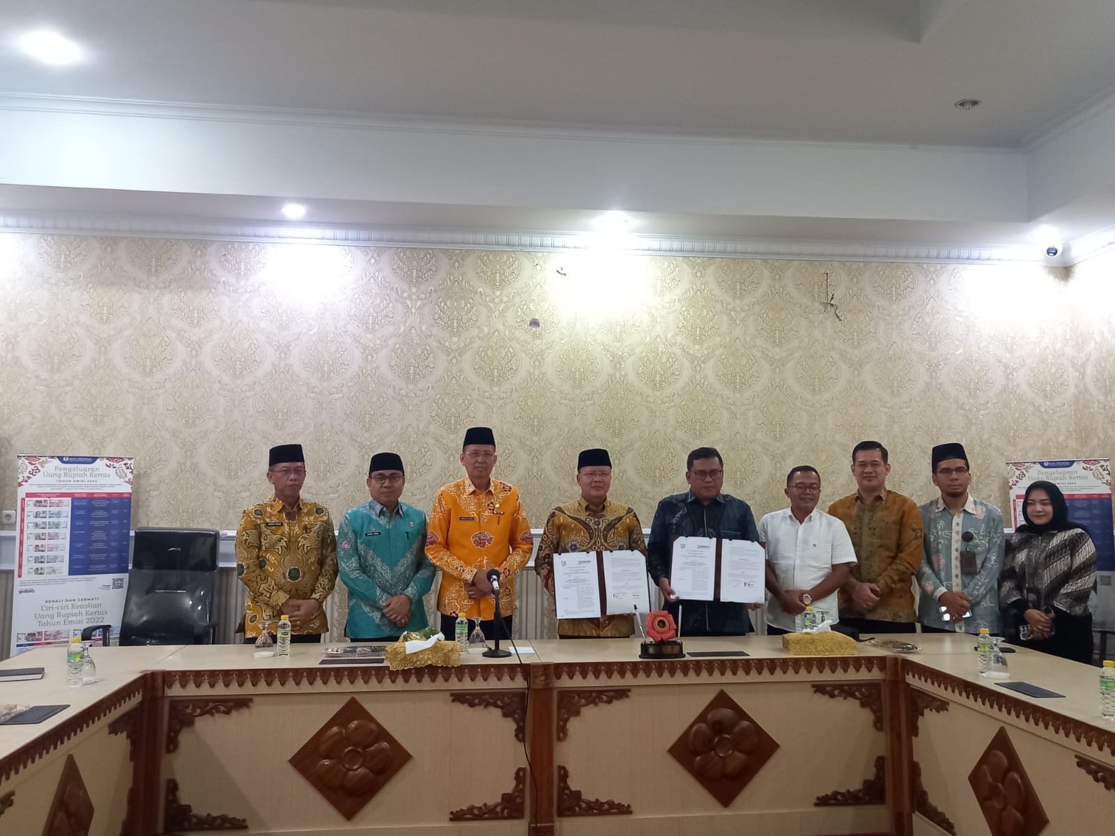 Pemprov dan Bawaslu Resmi Tandatangan NPHD, APBD Terkuras  Pelaksanaan Pilkada 2024