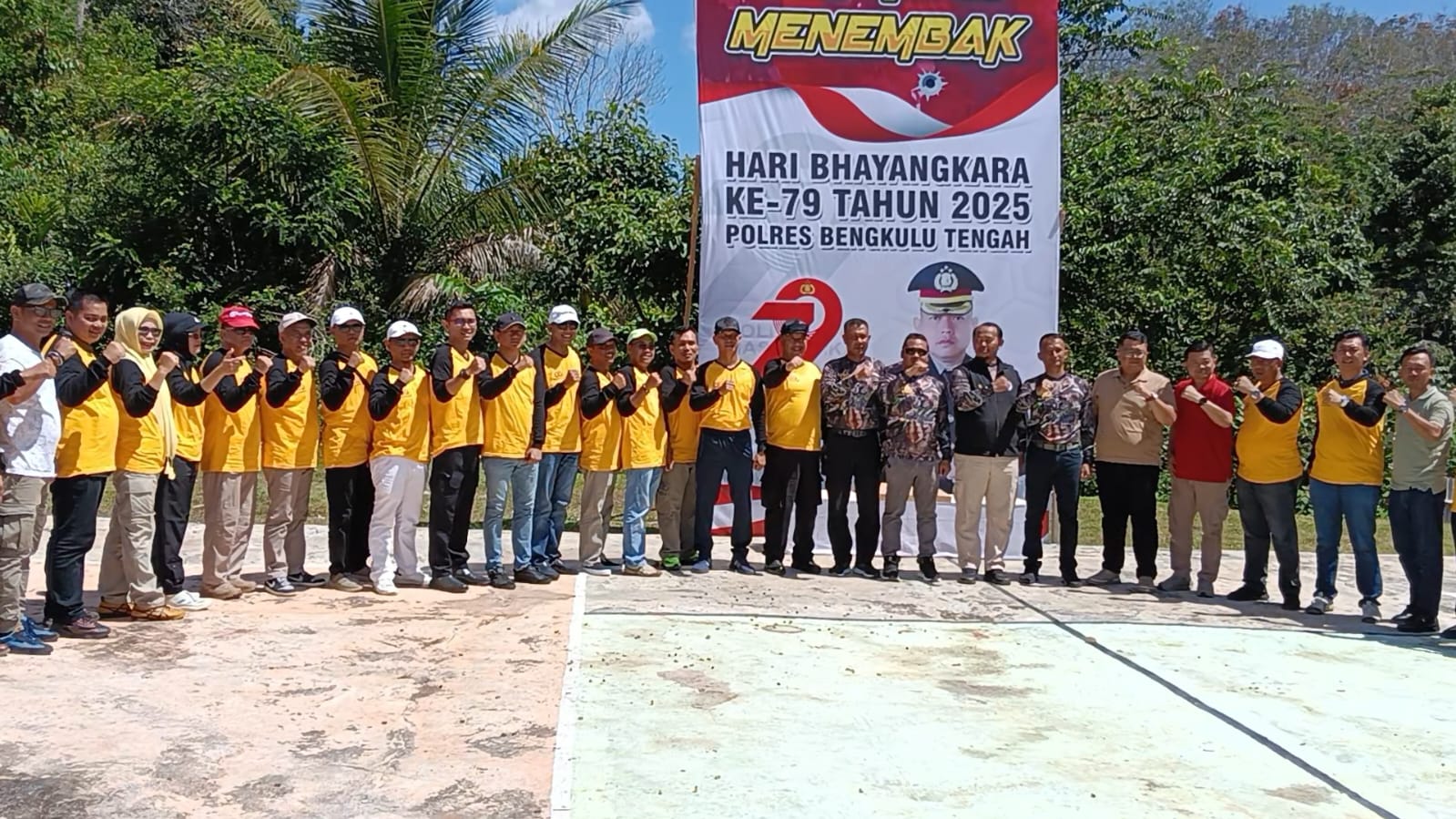 HUT Bhayangkara ke - 79, Polres Bengkulu Tengah Gelar Lomba Menembak