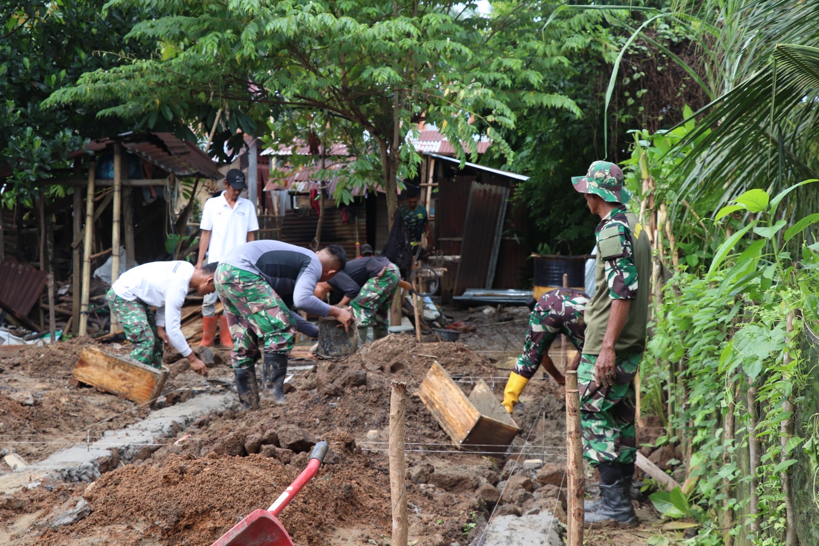Satgas TMMD Kodim 0407 Kota Bengkulu Rehab Rumah Tidak Layak Huni 