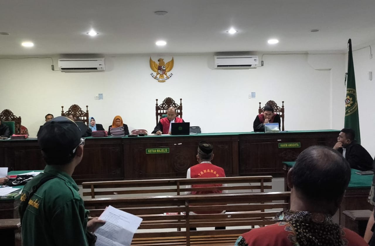 Amar Putusan Belum Siap, Sidang Putusan Kakek Cabuli Cucu Kandung di Bengkulu Ditunda