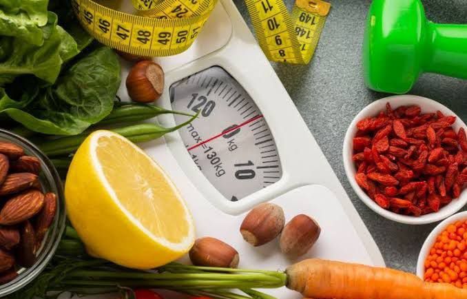  7 Tips Menjaga Berat Badan agar Tetap Ideal, Salah Satunya Atur Porsi Makan