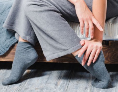 Perlu Tahu! Penyebab Kaki Kram yang Jarang Diketahui, Jangan Disepelekan