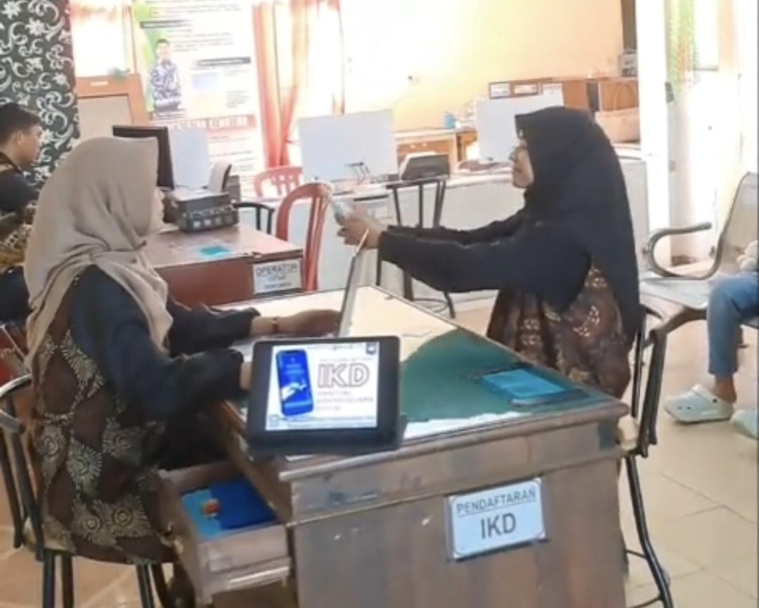 Dukcapil Seluma Dorong Warga Aktifkan IKD, Urus Adminduk Cukup Lewat Ponsel