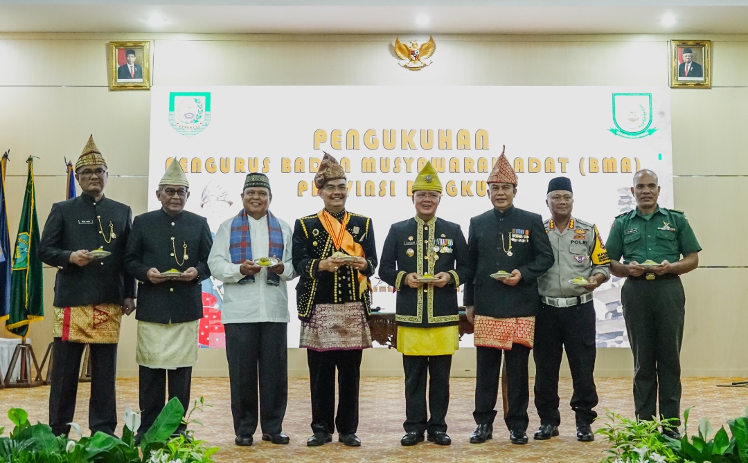 Pengurus Badan Musyawarah Adat Bengkulu Dikukuhkan, Ini Pesan Gubernur Rohidin 