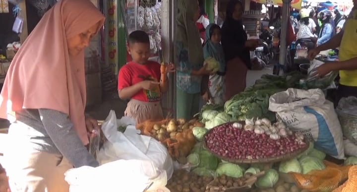 Hari Raya Iduladha 1445 Hijriah, Harga Sayur di Pasar Puwodadi Bengkulu Utara Naik