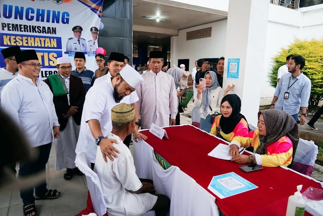 Helmi Hasan Buka Secara Langsung Pelayanan Kesehatan Gratis dan Bazar Pasar Murah di Lebong