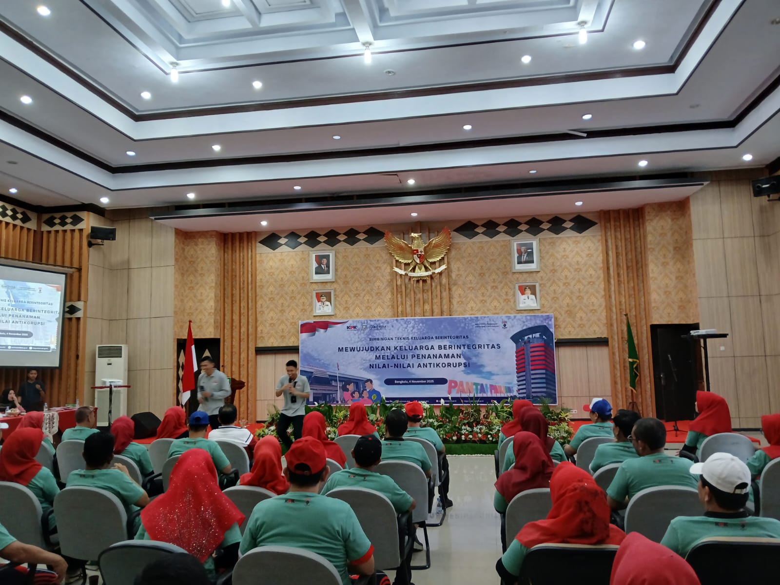 KPK Ingatkan Pejabat dan Istri di Bengkulu Tak Pamer Gaya Hidup Mewah: Pencegahan Korupsi dari Keluarga