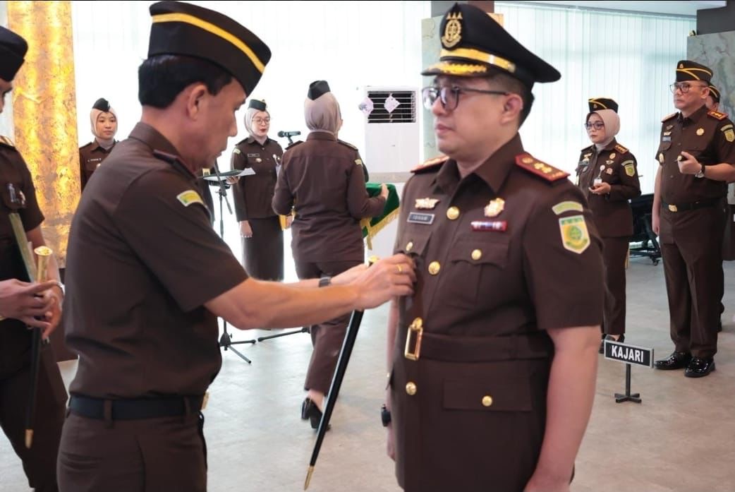 Resmi Berganti, Idham Kholid Jabat Kajari Mukomuko Gantikan Yusnina Engelin