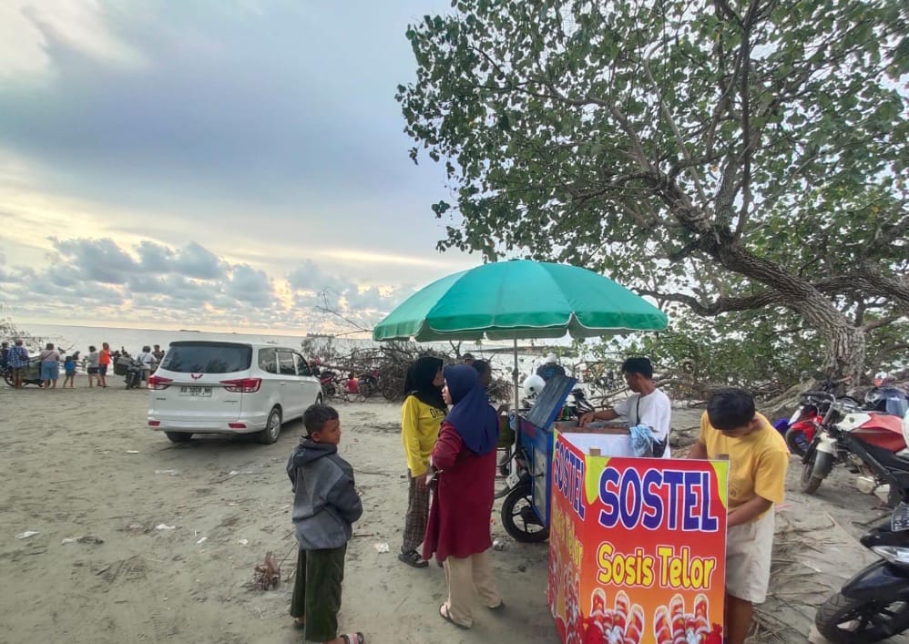 Pedagang Dadakan Bermunculan di Tempat Wisata Kota Bengkulu, Omzet Meningkat Berkali-kali Lipat