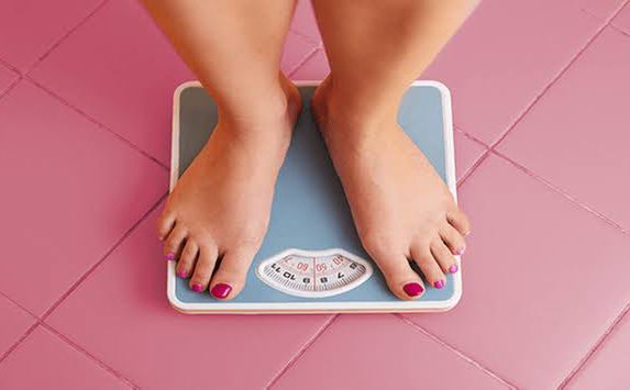 Bikin Berat Badan Jadi Ideal, Berikut 10 Tips Diet Sehat yang Cepat, Salah Satunya Makan Secukupnya
