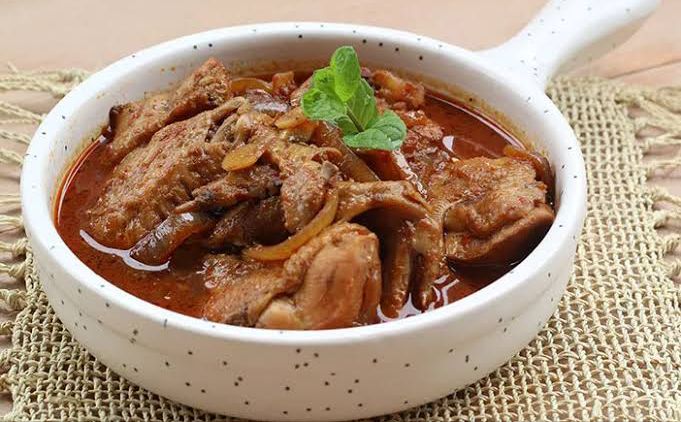 Harus Ada di Atas Meja Saat Lebaran, Ini 5 Resep Semur Ayam Sederhana yang Lezatnya Menggoyang Lidah