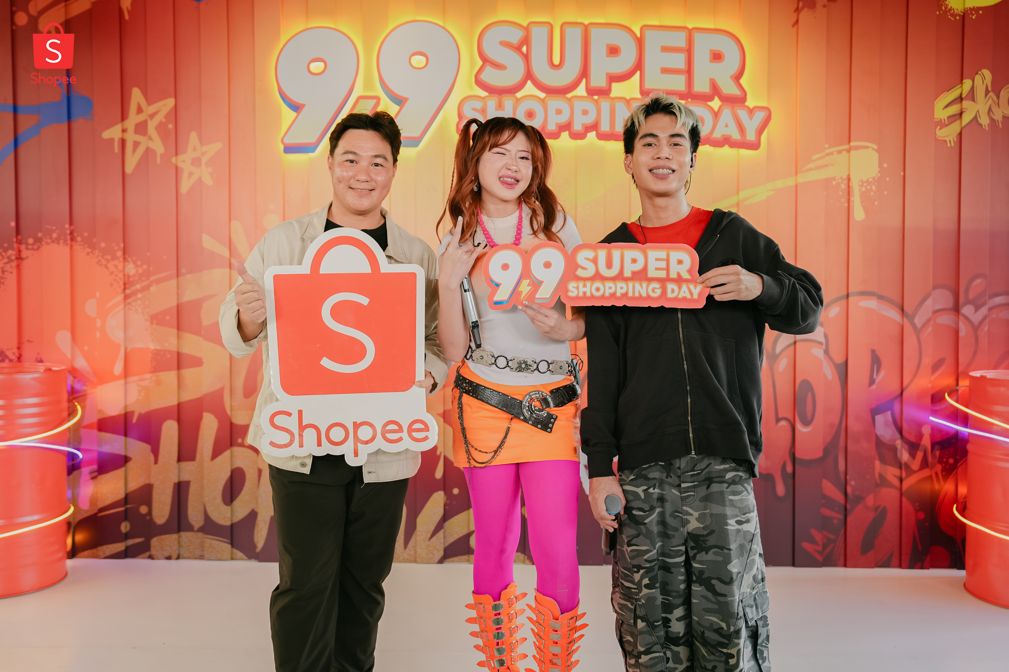 “Kasih Aba-Aba 2.0” Naykilla dan Tenxi Curi Perhatian di Iklan Shopee 9.9