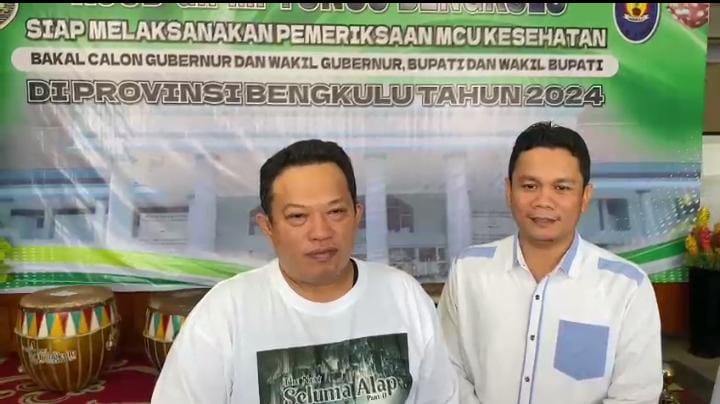 Paslon Erwin-Jonaidi Jalani Pemeriksaan Kesehatan di RSUD M. Yunus 