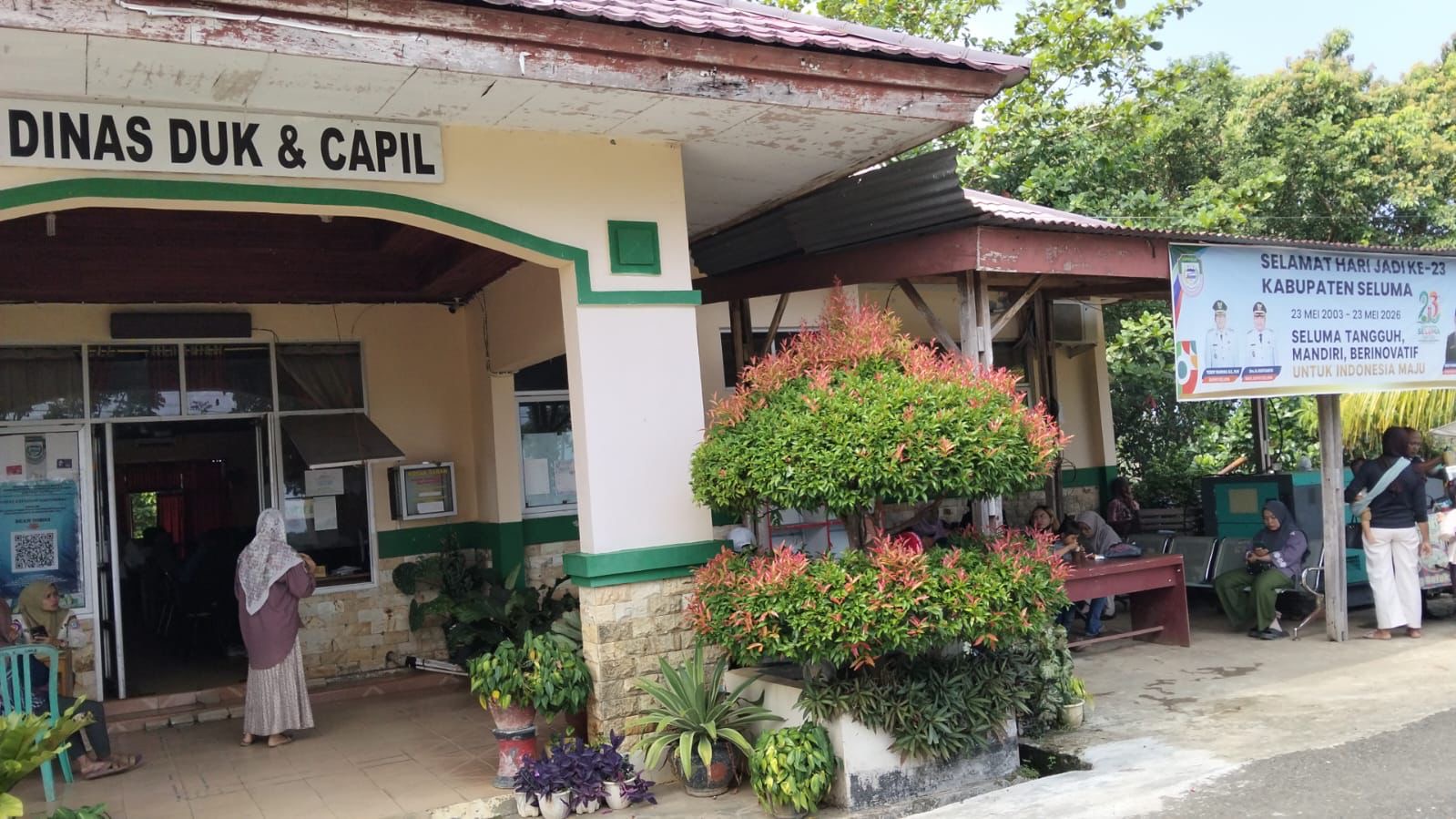 Disdukcapil Seluma Minta Warga Tunda Urus e-KTP Akibat Server Utama Rusak Tersambar Petir