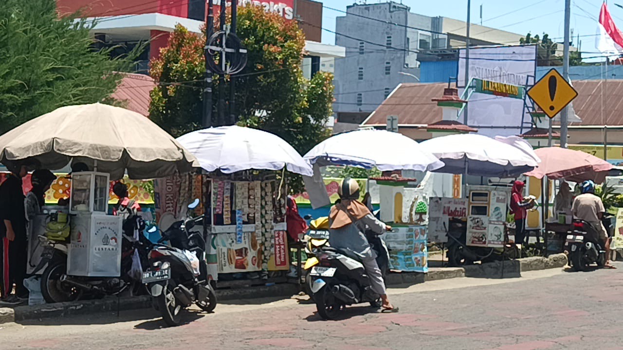 Pemkot Bengkulu Imbau PKL Jangan Gelar Lapak di Trotoar Jalan