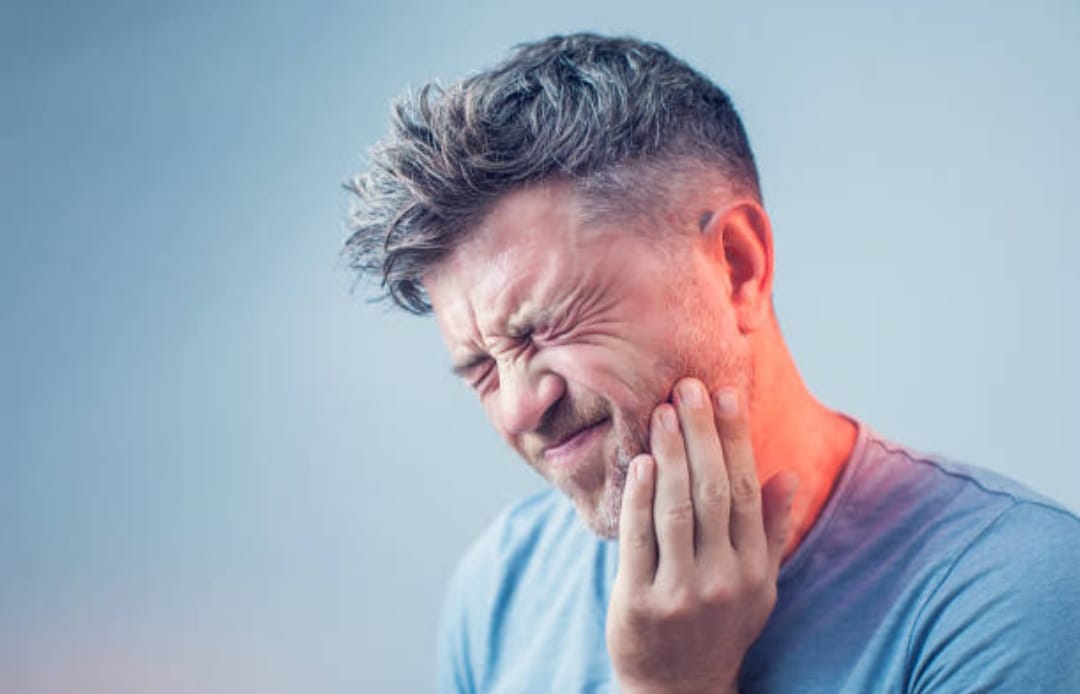 5 Cara Meredakan Sakit Gigi Secara Alami